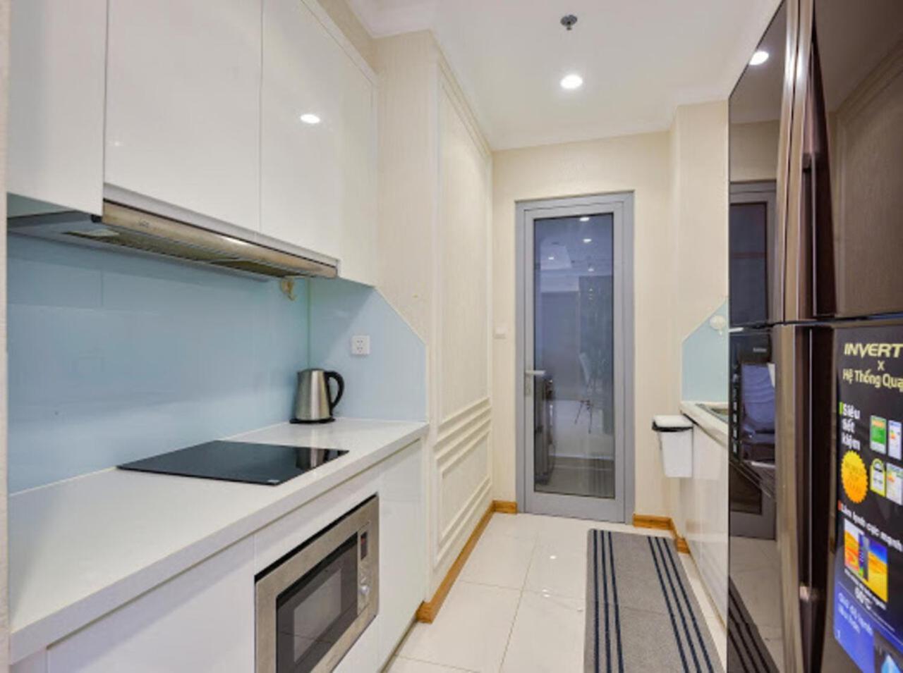 Apartment Vinhomes Park *