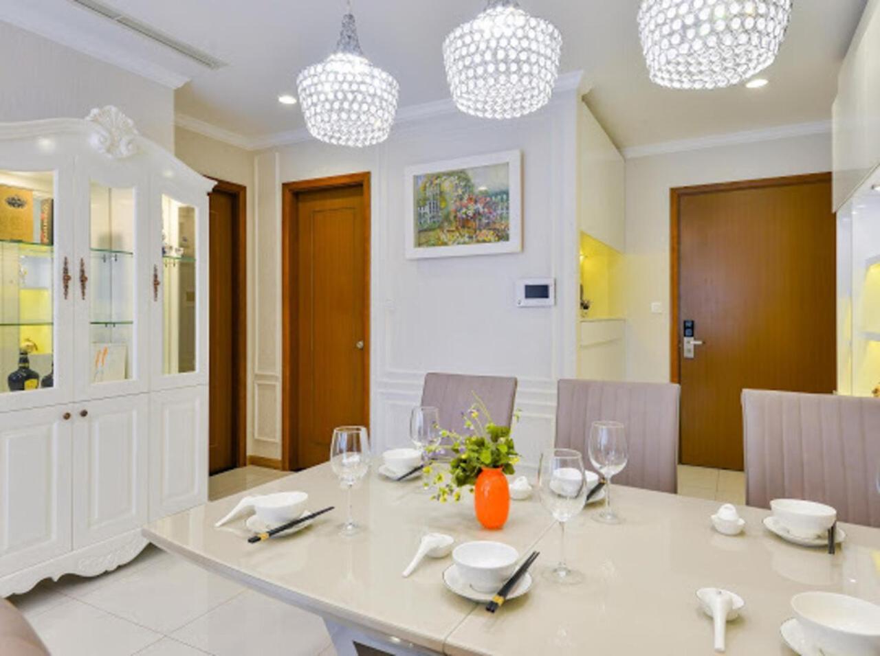 Apartment Vinhomes Park