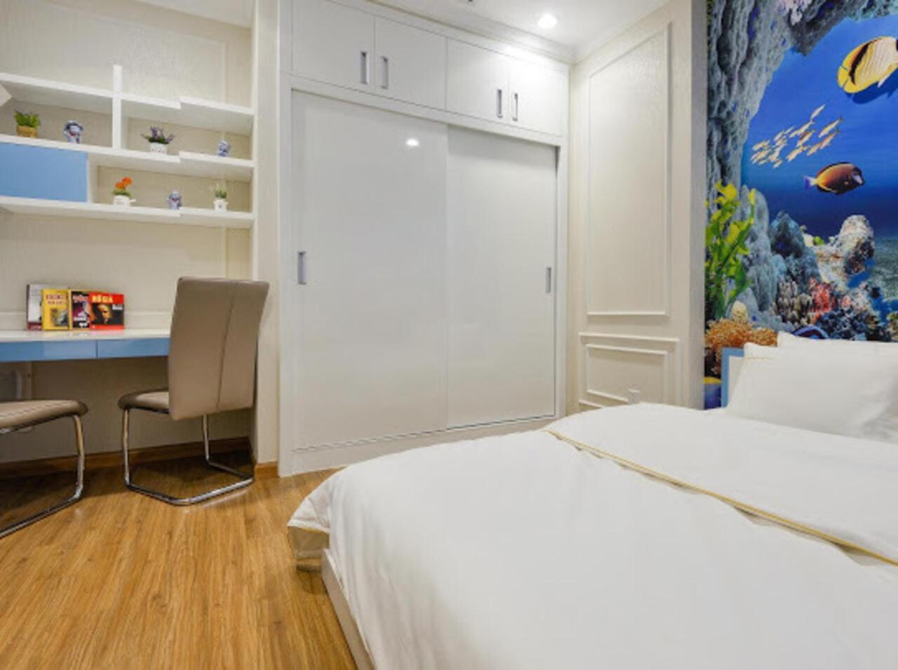 Apartment Vinhomes Park Ho Chi Minh City